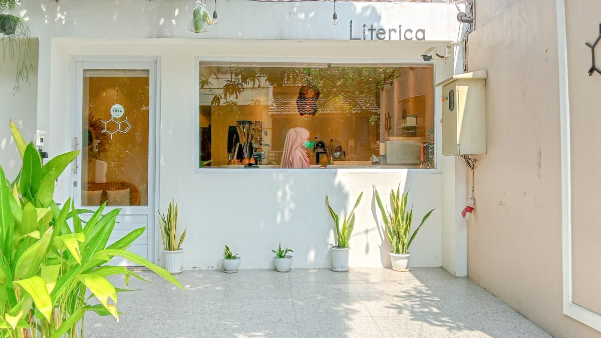Literica Cafe