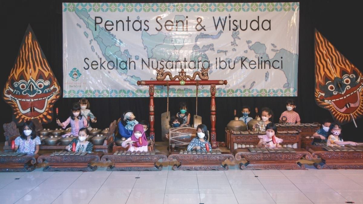 Sekolah Nusantara Ibu Kelinci